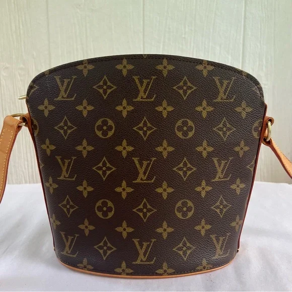 Louis Vuitton Drouot Crossbody Bag - Picture 3 of 12